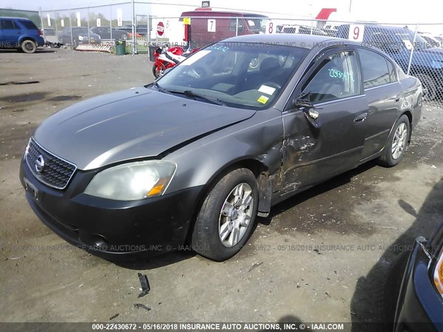 1N4AL11D35N419737 - 2005 NISSAN ALTIMA S/SL GRAY photo 2