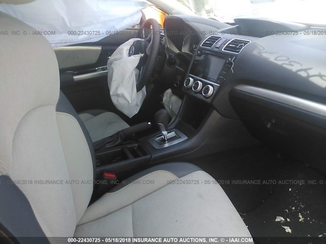 JF2GPADC6G8245239 - 2016 SUBARU CROSSTREK PREMIUM შავი ფოტო 5