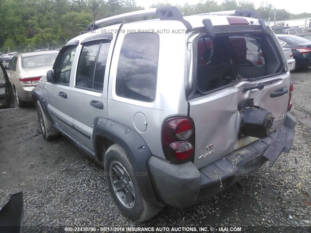 1J4GL38K96W147527 - 2006 JEEP LIBERTY RENEGADE SILVER photo 3