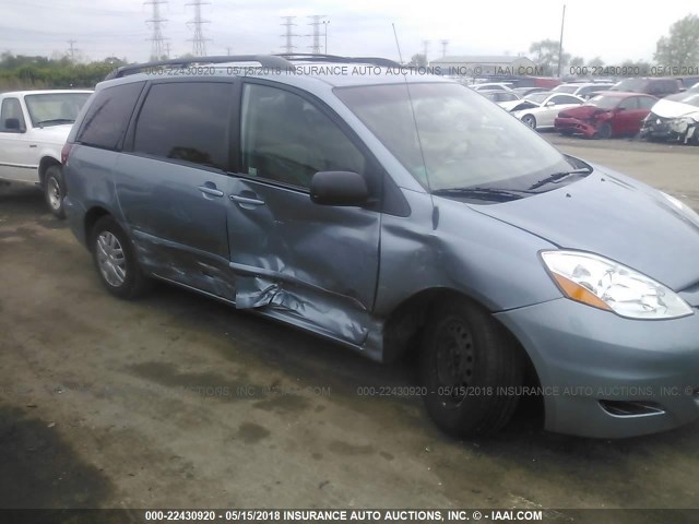 5TDZK23C17S078975 - 2007 TOYOTA SIENNA CE/LE Light Blue photo 6