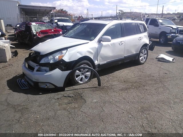 4S4BRBKC2C3208171 - 2012 SUBARU OUTBACK 2.5I LIMITED WHITE photo 2