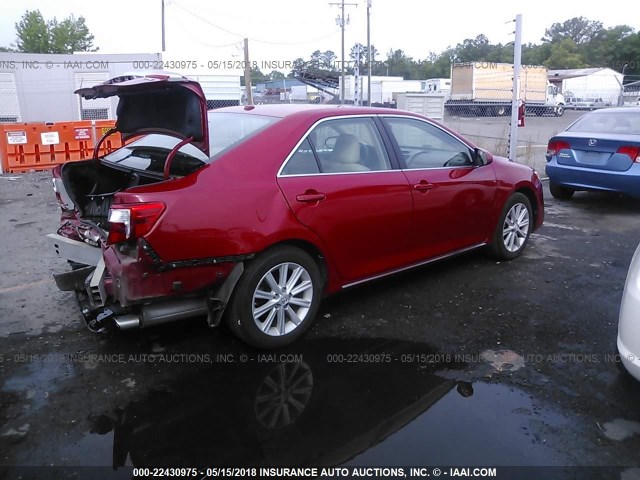 4T1BF1FK9EU864269 - 2014 TOYOTA CAMRY L/SE/LE/XLE 红色 照片 4
