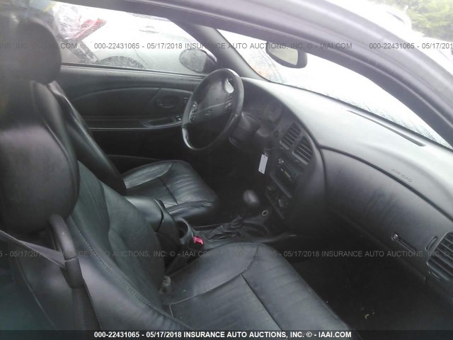 2G1WX12K1Y9380373 - 2000 CHEVROLET MONTE CARLO SS შავი ფოტო 5