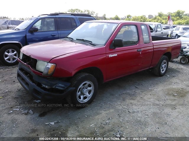 1N6DD26S4YC417185 - 2000 NISSAN FRONTIER KING CAB XE RED photo 2