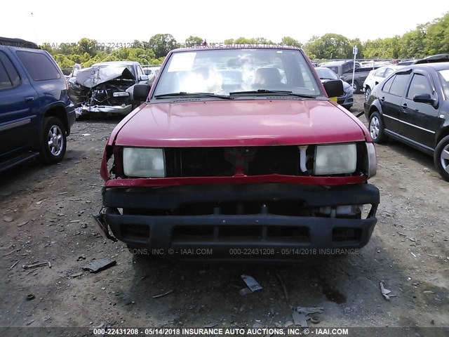 1N6DD26S4YC417185 - 2000 NISSAN FRONTIER KING CAB XE RED photo 6