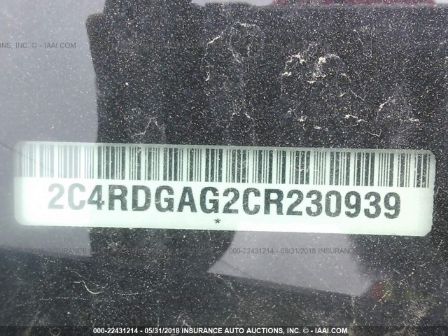 2C4RDGAG2CR230939 - 2012 DODGE RAM VAN WHITE photo 9