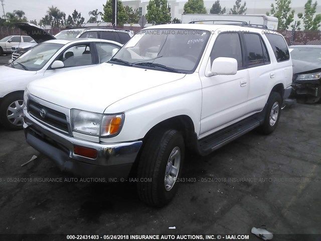 JT3GN86R8W0074817 - 1998 TOYOTA 4RUNNER SR5 WHITE photo 2