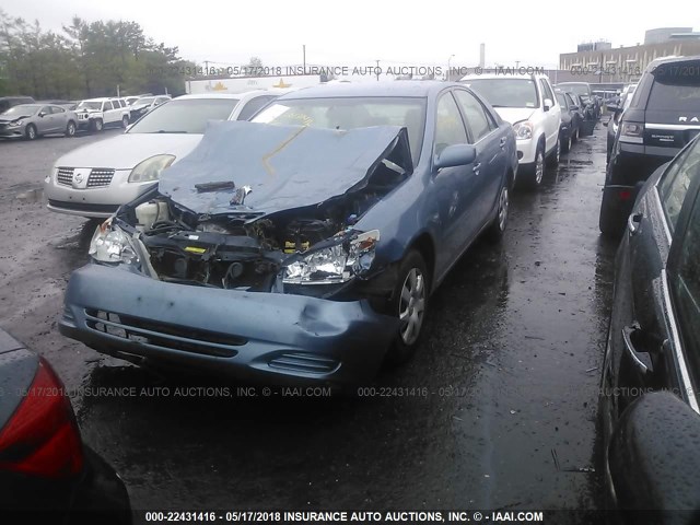 4T1BE32K14U917789 - 2004 TOYOTA CAMRY LE/XLE/SE ღია ლურჯი ფოტო 2