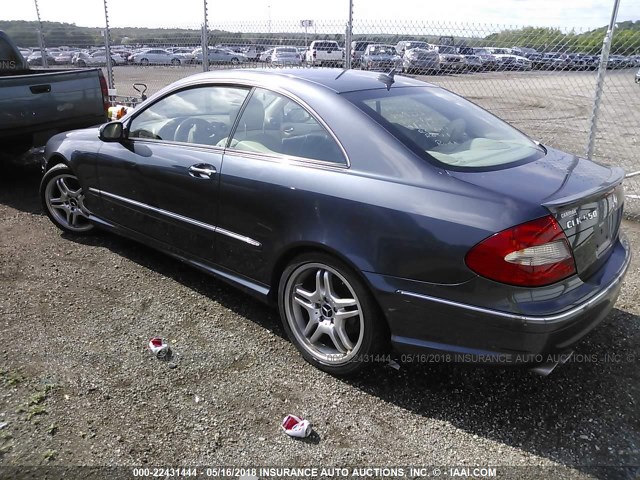 WDBTJ72H68F242482 - 2008 MERCEDES-BENZ CLK 550 GRAY photo 3