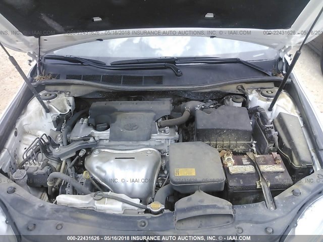 4T1BF1FK1FU494632 - 2015 TOYOTA CAMRY LE/XLE/SE/XSE WHITE photo 10