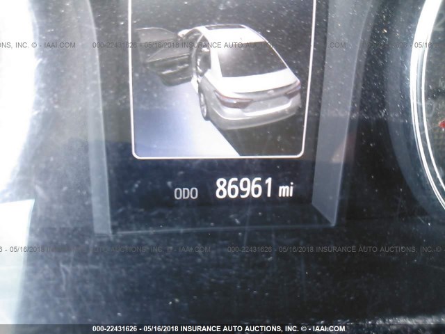 4T1BF1FK1FU494632 - 2015 TOYOTA CAMRY LE/XLE/SE/XSE WHITE photo 7