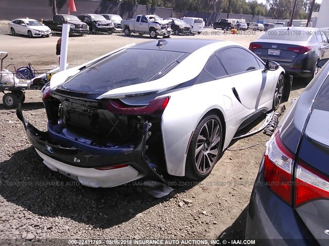 WBY2Z2C56GV675459 - 2016 BMW I8 WHITE photo 4