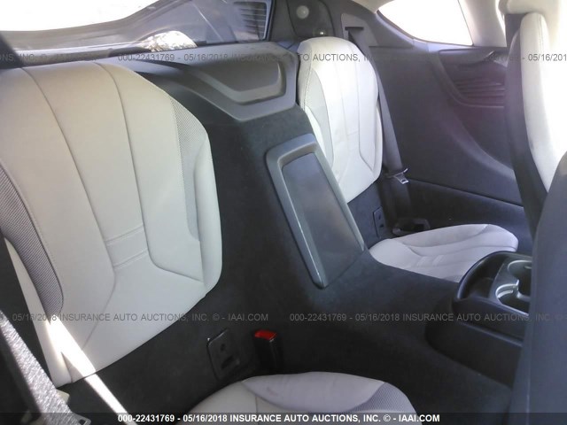 WBY2Z2C56GV675459 - 2016 BMW I8 WHITE photo 8