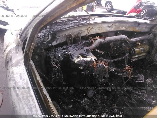 YV1RS61T442376279 - 2004 VOLVO S60 فضي صورة 7