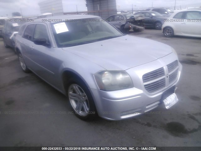 2D8FV48T55H686316 - 2005 DODGE MAGNUM SE SILVER photo 1