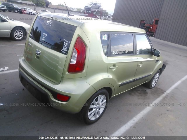 KNDJT2A67D7578362 - 2013 KIA SOUL +/!/SPORT GREEN photo 4