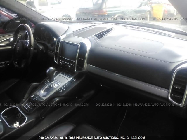 WP1AC2A21BLA82330 - 2011 PORSCHE CAYENNE TURBO BLACK photo 5