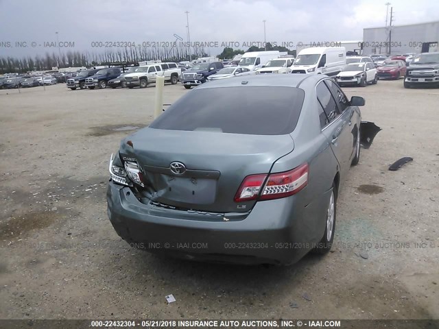 4T4BF3EK0BR103273 - 2011 TOYOTA CAMRY SE/LE/XLE 绿色 照片 4