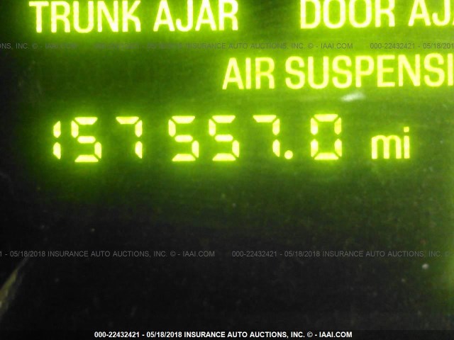 1LNHM81W1YY791608 - 2000 LINCOLN TOWN CAR EXECUTIVE Черный фото 7