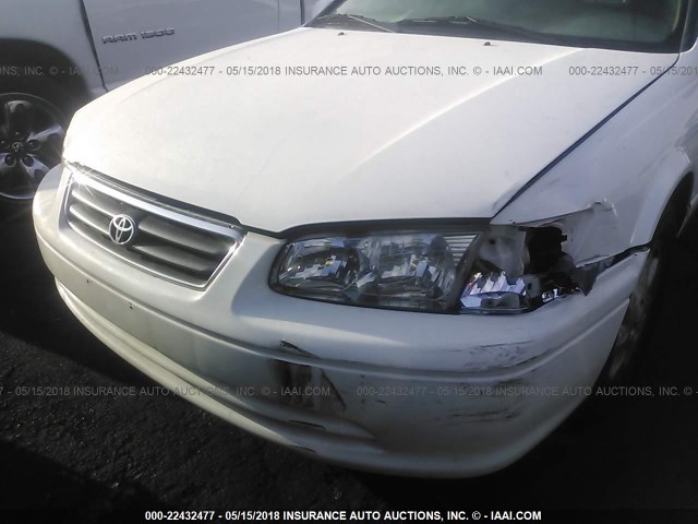 JT2BF22K1Y0247307 - 2000 TOYOTA CAMRY CE/LE/XLE WHITE photo 6
