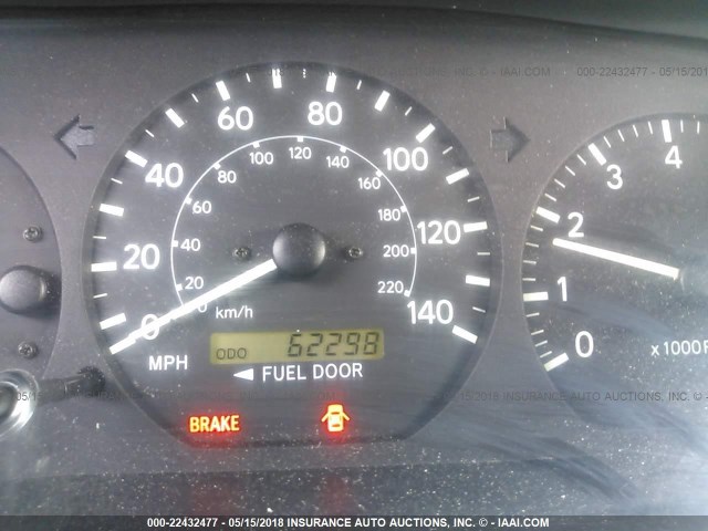 JT2BF22K1Y0247307 - 2000 TOYOTA CAMRY CE/LE/XLE თეთრი ფოტო 7