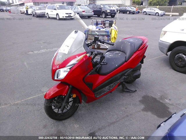 MLHNF0405E5000937 - 2014 HONDA NSS300 RED photo 2