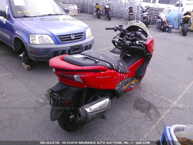 MLHNF0405E5000937 - 2014 HONDA NSS300 RED photo 4