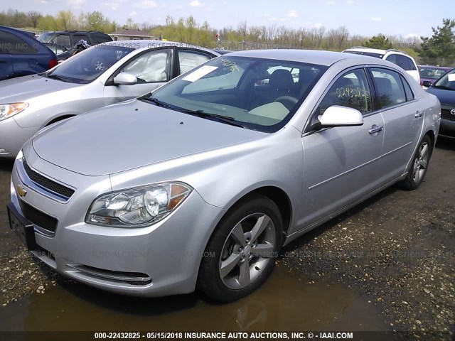 1G1ZC5E06CF175027 - 2012 CHEVROLET MALIBU 1LT 银色 照片 2