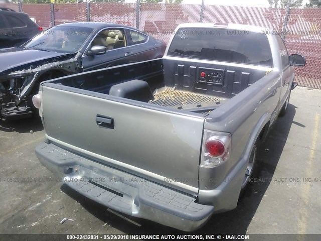 1GCCS14H638127015 - 2003 CHEVROLET S TRUCK S10 GRAY photo 4