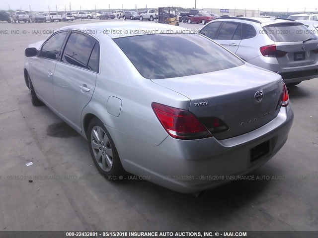 4T1BK36B77U243526 - 2007 TOYOTA AVALON XL/XLS/TOURING/LIMITED SILVER photo 3