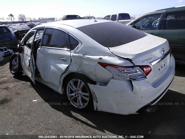 1N4BL3AP5HC233868 - 2017 NISSAN ALTIMA 3.5SL/3.5 SR WHITE photo 3