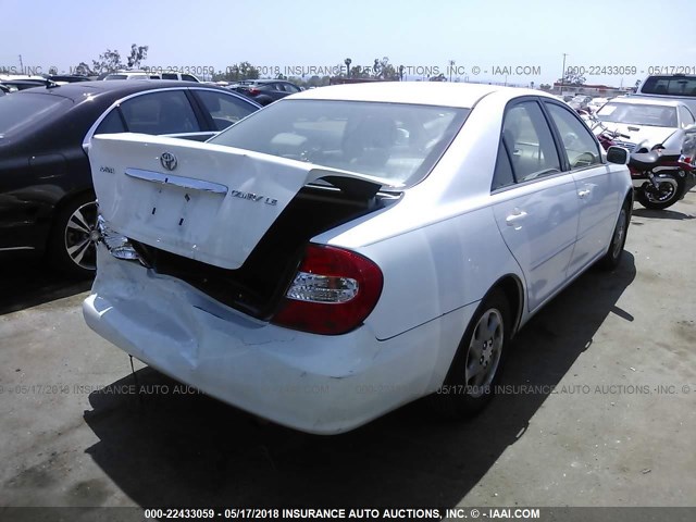 JTDBE32K930177497 - 2003 TOYOTA CAMRY LE/XLE Սպիտակ լուսանկար 4