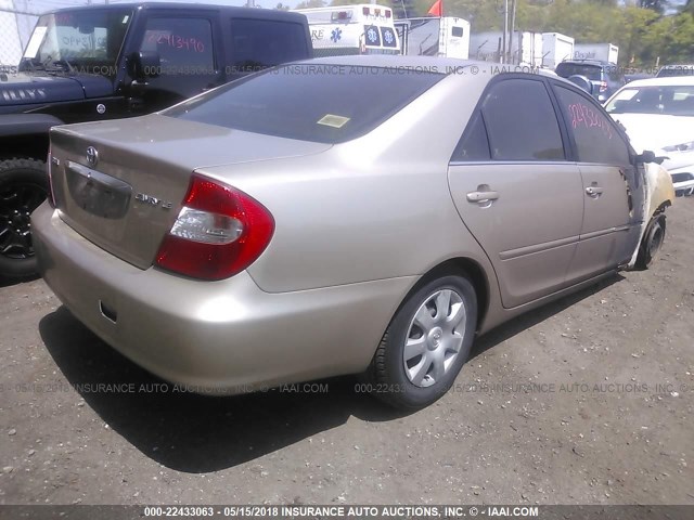 4T1BE32K93U647533 - 2003 TOYOTA CAMRY LE/XLE/SE ოქროსფერი ფოტო 4