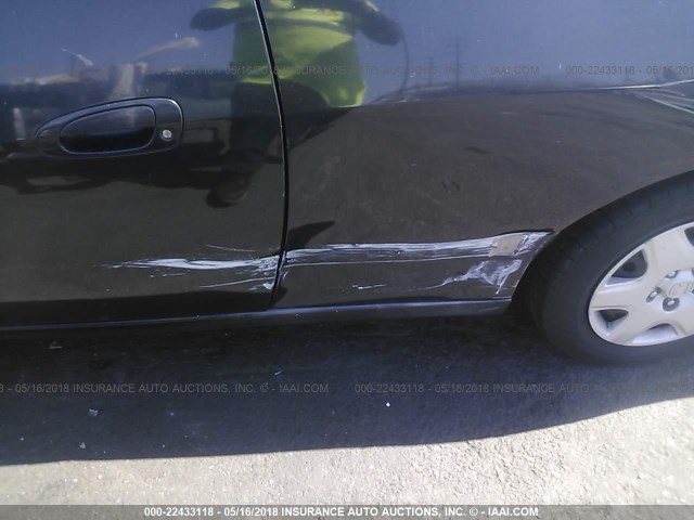 1HGCM72305A001346 - 2005 HONDA ACCORD LX GRAY photo 6