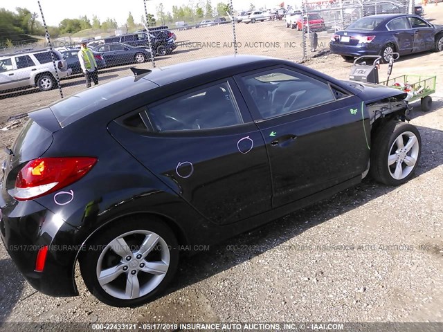 KMHTC6AD2DU094174 - 2013 HYUNDAI VELOSTER BLACK photo 4