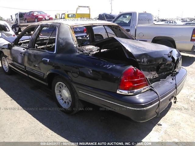 2FAFP74W5XX234312 - 1999 FORD CROWN VICTORIA LX BLACK photo 3