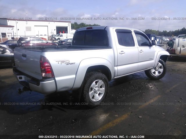 5TELU42N96Z279961 - 2006 TOYOTA TACOMA DOUBLE CAB ვერცხლისფერი ფოტო 4