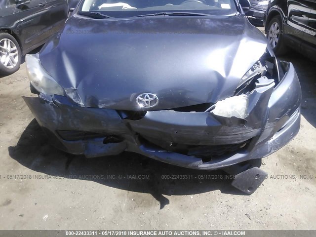 2T1KU40E89C015428 - 2009 TOYOTA COROLLA MATRIX  GRAY photo 6