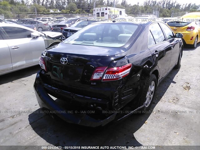 4T4BF3EK7BR152891 - 2011 TOYOTA CAMRY SE/LE/XLE BLACK photo 4