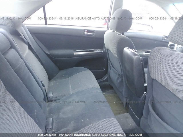 4T1BE32K54U265792 - 2004 TOYOTA CAMRY LE/XLE/SE ვერცხლისფერი ფოტო 8