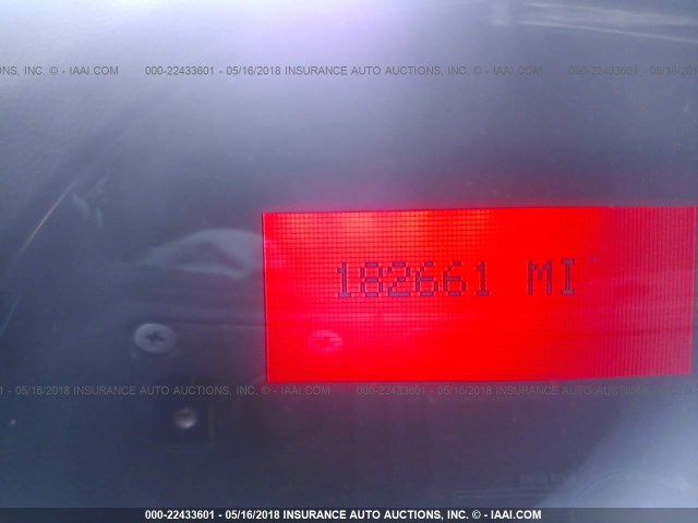 2G2WP522751185309 - 2005 PONTIAC GRAND PRIX SILVER photo 7