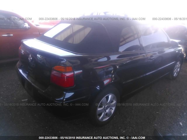 3VWDC21V22M813917 - 2002 VOLKSWAGEN CABRIO GLX 黑色 照片 4
