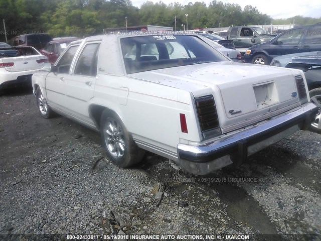 2FABP73F7HX185454 - 1987 FORD CROWN VICTORIA  WHITE photo 3