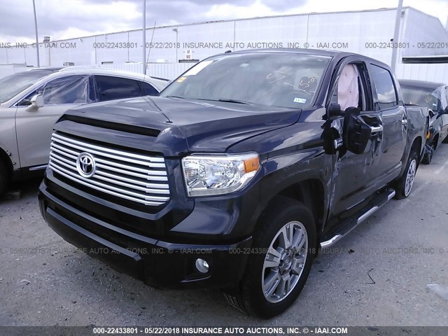 5TFGY5F18EX152773 - 2014 TOYOTA TUNDRA CREWMAX PLATINUM BLACK photo 2