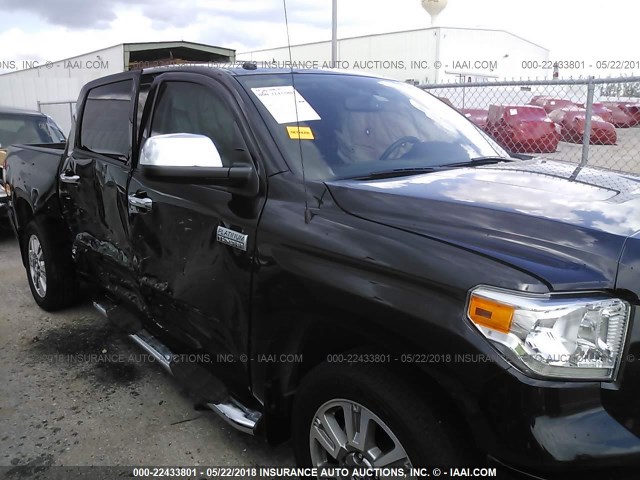 5TFGY5F18EX152773 - 2014 TOYOTA TUNDRA CREWMAX PLATINUM 黑色 照片 6