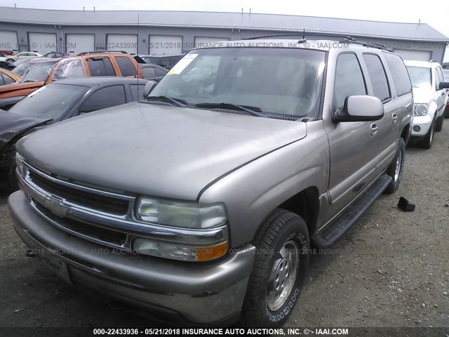 3GNFK16Z93G279908 - 2003 CHEVROLET SUBURBAN K1500 GRAY photo 2