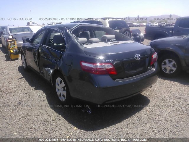 4T4BE46K78R041452 - 2008 TOYOTA CAMRY CE/LE/XLE/SE GRAY photo 3