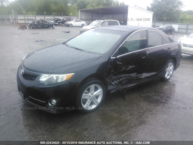 4T1BF1FK9CU073723 - 2012 TOYOTA CAMRY SE/LE/XLE BLACK photo 2