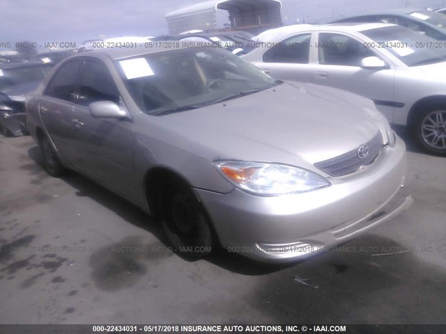 4T1BE32K34U934559 - 2004 TOYOTA CAMRY LE/XLE/SE ოქროსფერი ფოტო 1