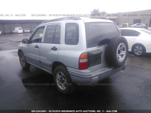 2CNBE13C036901169 - 2003 CHEVROLET TRACKER SILVER photo 3